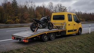 Motocykl przygotowany do transportu – Ostrołęka